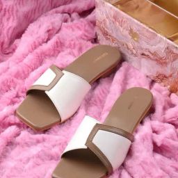 Clog London Women's White Casual Sandals-image-76