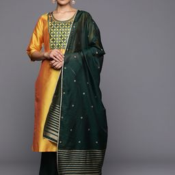 Libas Ethnic Motifs Yoke Design Mirror Work Kurta With Trousers & Dupatta image 5