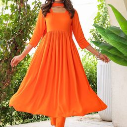 GoSriKi Square Neck Anarkali Kurta With Trousers & Dupatta-6