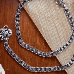 Teejh Disha Linked Silver Oxidized Anklets-image-74