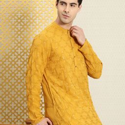 House of Pataudi Men Jashn Floral Embroidered Sequined Kurta with Churidar-picture-18