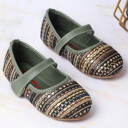 Mine Sole Sequin Embellished And Lace Detailed Ethnic Bellies - Green-image-41