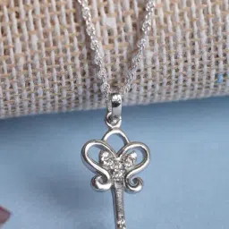 Clara 92.5 Sterling Silver Key Pendant with Chain for Women-image-5