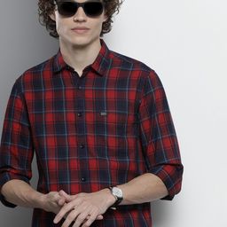 The Indian Garage Co Men Red & Navy Blue Checked Casual Shirt-picture-27