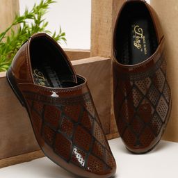 Tiny Bugs Geometric Designed Slip On Mojaris - Tan-picture-3