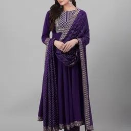 IkDaiya Ethnic Motifs Embroidered Flared Sequinned Anarkali Kurta With Trousers & Dupatta-11