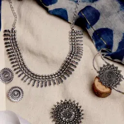 Teejh Pitara Collection Mishi Metallic Oxidized Jewellery Set-image-44