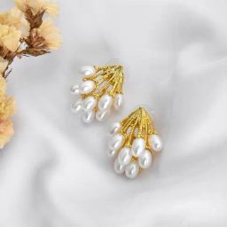 Joker & Witch Golden & White Polline & Pearl Drop Earrings-image-74