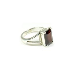 GenZcomplex Silver-Plated Brass Garnet Finger Ring-83