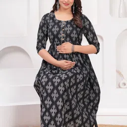 NITVAN Women Floral Printed Gotta Patti Floral Maternity Kurta-image-97