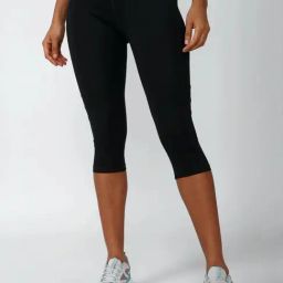 Reebok Black Fitted Sports Capris-picture-27