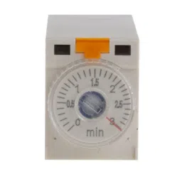 RS PRO Single Function Timer Relay Plug In Mount 230 V AC 4PDT Model No. 1792962 image 3