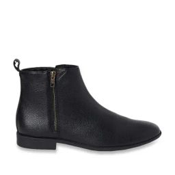 Styli Narrow Round Toe Chelsea Boots in Textured Faux Leather-image-44