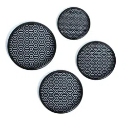 Crayton Black & White Round MDF Serving Tray  - Set of 4-11