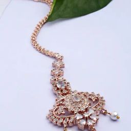 Karatcart Rose Gold Plated American Diamond Studded Maang Tikka for Women-picture-36