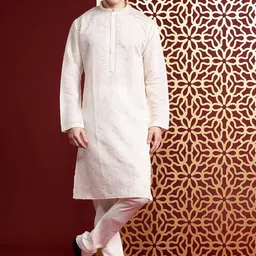 MANQ Men Embroidered Kurta-image-18