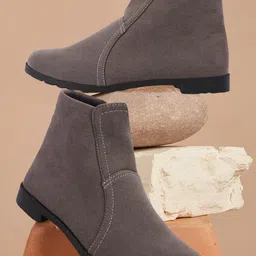 BLINDER Women Block Heel Ankle Boots-picture-4