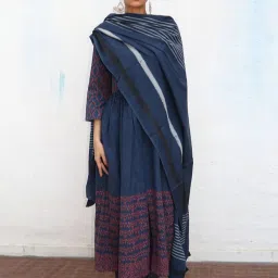 Chidiyaa No Made Meredith Blockprinted Cotton Dupatta image 3