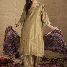 Varanga Women Floral Embroidered Kurta with Trousers & Dupatta-picture-20