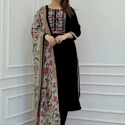 Piludi Women Floral Embroidered Regular Kurta with Trousers & With Dupatta-picture-21