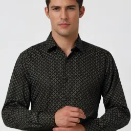 Van Heusen Black Cotton Regular Fit Printed Shirt-picture-34