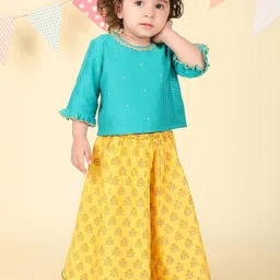 Fabindia Girls Embroidered Ready to Wear Lehenga &-picture-48
