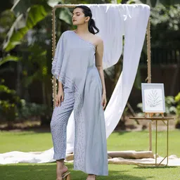 SUKRUTI DESIGN Printed One Shoulder Neck Tunic With Trousers Co-Ords-picture-11