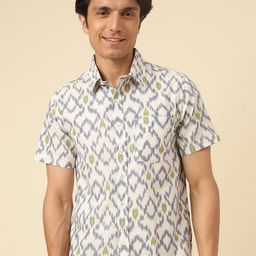 Fabindia Men Straight Abstract Printed Spread Collar Casual Shirt-image-96