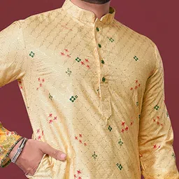AKSHAT CREATION Men Ethnic Motifs Printed RegularKurta Sets image 3