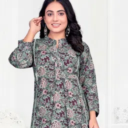 EKISHA Women Floral Printed Mandarin Collar Tunic-image-45