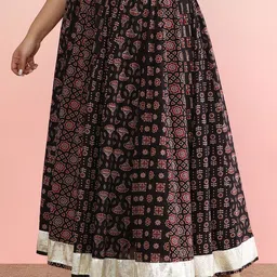 anayna Printed Pure Cotton Flared Maxi Skirt-42