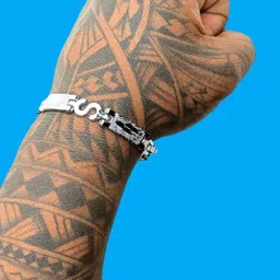 Dynamic Retail Global Men Silver Bracelet-picture-54