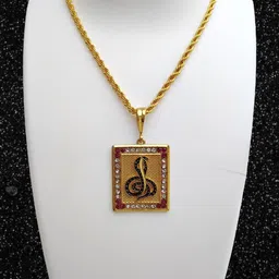 Jemeefly Gold-Plated Square Pendants with Chains image 3