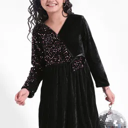 Hola Bonita Girls Sequined Embellished V-Neck Velvet Wrap Dress With Bow Details-picture-17
