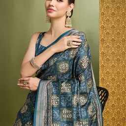 Mantrotsav Batik Saree-picture-25