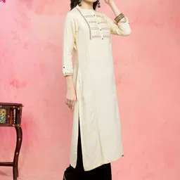 Anouk Rustic Geometric Yoke Design Thread Work Kurta With Palazzos image 3