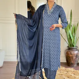 ATOXIC Women Chanderi Silk Kurta Sets-picture-2