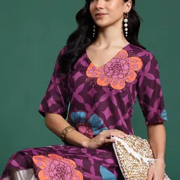 Sangria Floral Printed Floral Kurta-image-49