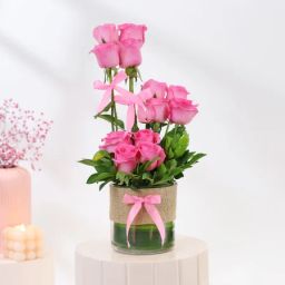 Elegant Arrangement of Roses-image-10
