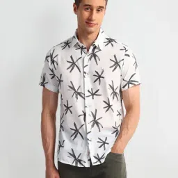 U.S. Polo Assn. Off White Slim Fit Printed Shirt-picture-2