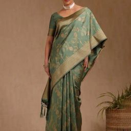 Soch Green Other Floral Saree With Unstitched Blouse-image-9