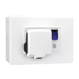 Legrand Power Unit Allzy 25 Amp MCB, 16 Amp Plug 3 Module Glossy White, 6811 28-42