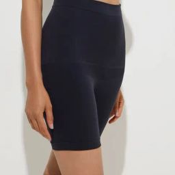 Wunderlove by Westside Black Seam-Free Shaping Shorts-image-71