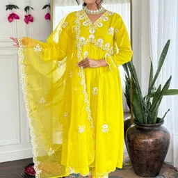 Navlik Floral Embroidered V-Neck Empire Thread Work Anarkali Kurta With Trousers & Dupatta-image-79