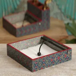 Home4U 'Saavi' Multicolor MDF Tissue Holder - Set of 1-0