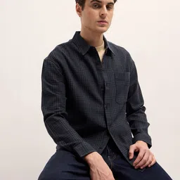 THE BEAR HOUSE Men Relaxed Fit Spread Collar Checked Cotton Casual Shirt-image-54