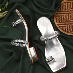 Clog London Women's Silver Toe Ring Sandals-image-80