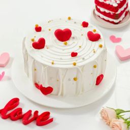 Valentine Bliss Red Velvet Cake (1 Kg)-image-18
