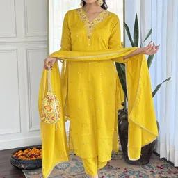 DIVASTRI Women Ethnic Motifs Embroidered Kurta with Trousers & Dupatta-50