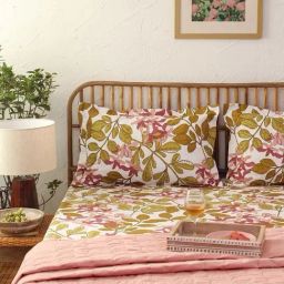 House This Amra Solid Pink 180 TC Cotton Single Bed Sheet Set with 1 Pillow Cover-image-7